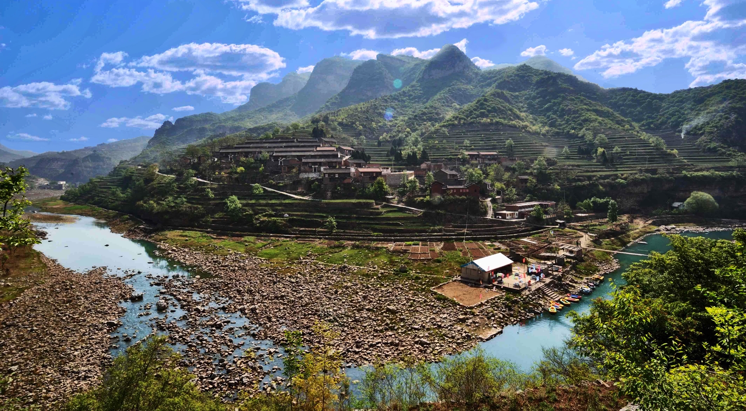 沁河