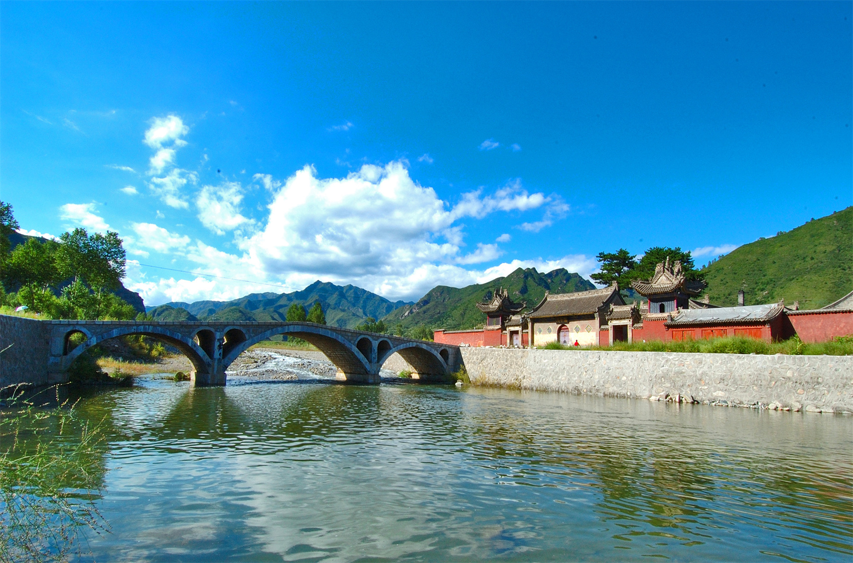 清水河畔海会庵