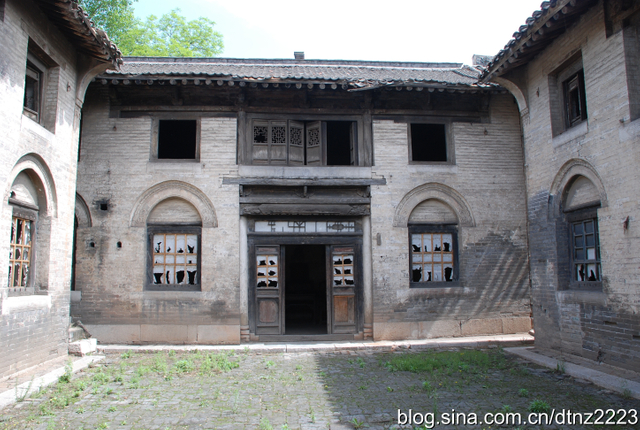 长治郊区申家“二十四棋盘院”中的当铺院1290