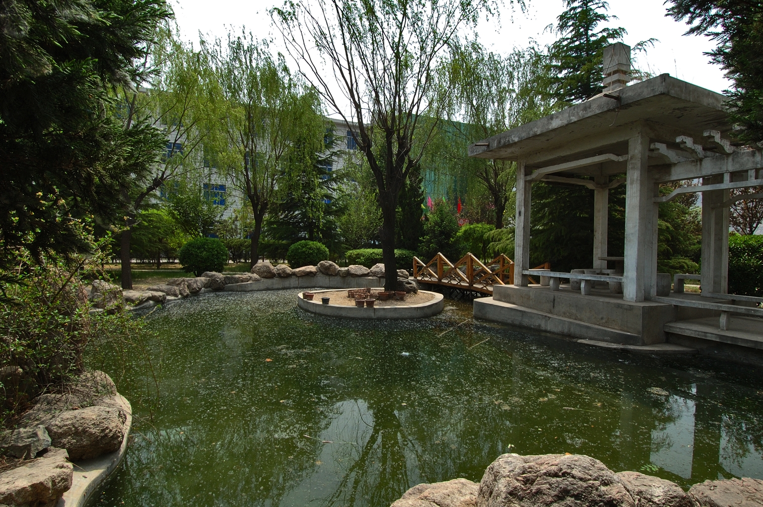 盂县梁家寨温泉