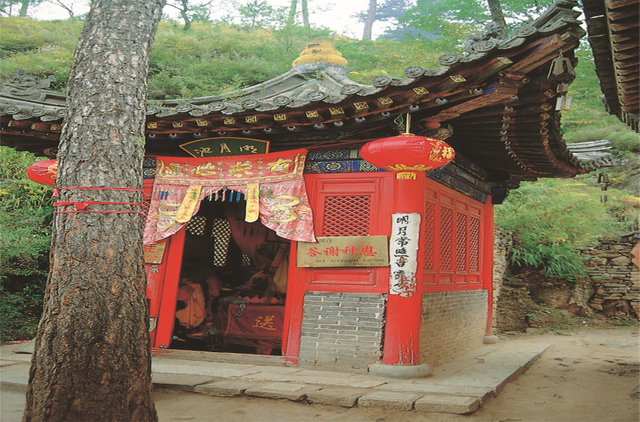 明月池