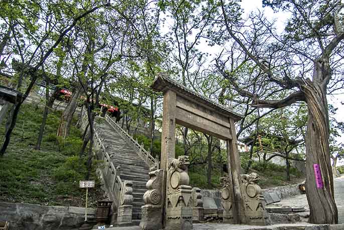 卦山天宁寺